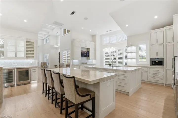 328 Sedgwick Ct, Naples, Florida 34108