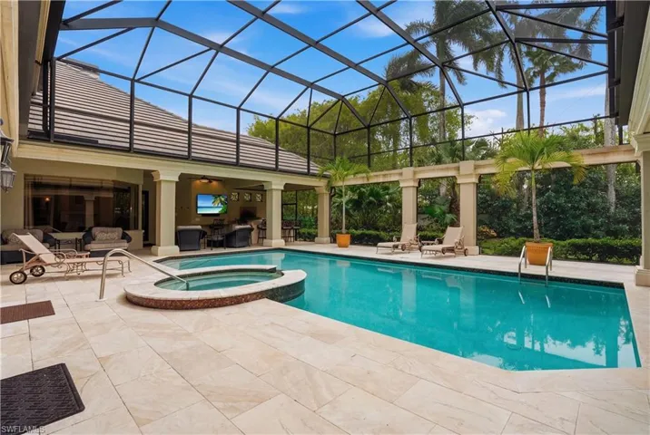 328 Sedgwick Ct, Naples, Florida 34108