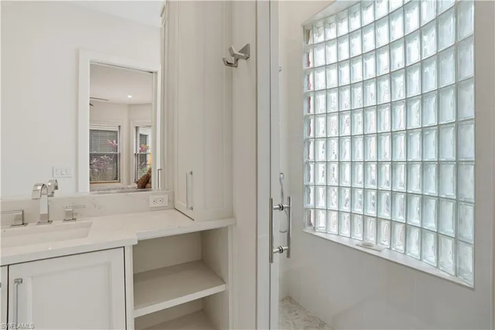 328 Sedgwick Ct, Naples, Florida 34108