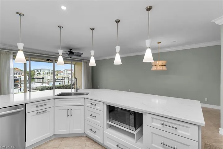 210 Waterside Cir 101, Marco Island, Florida 34145