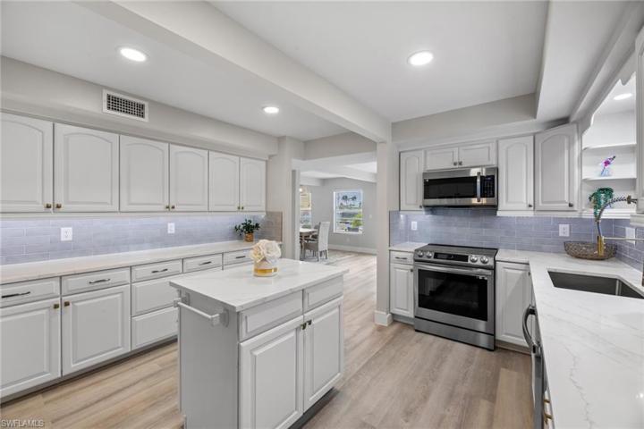 Kitchen on the second floor