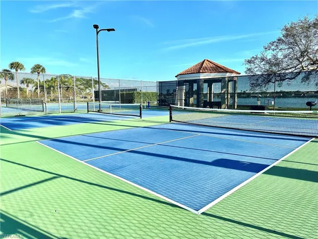7730  Jewel  LN, Naples, FL 34109