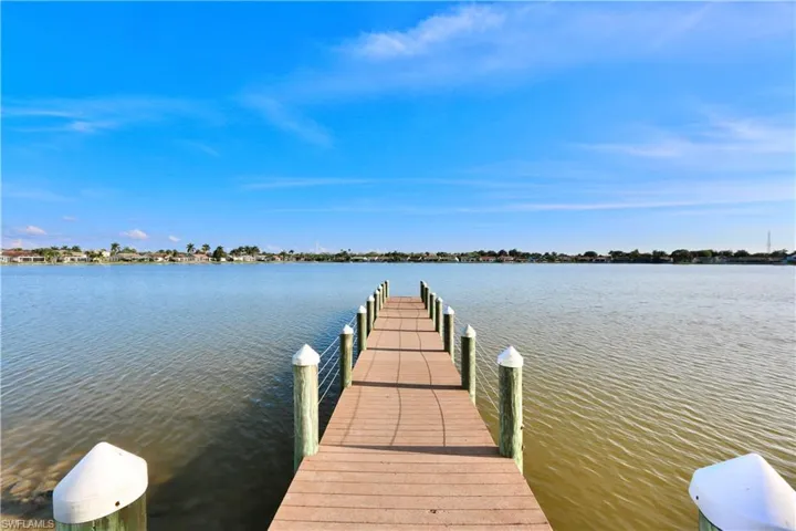 7730  Jewel  LN, Naples, FL 34109