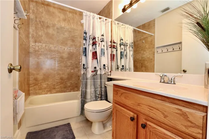 2nd Bathroom