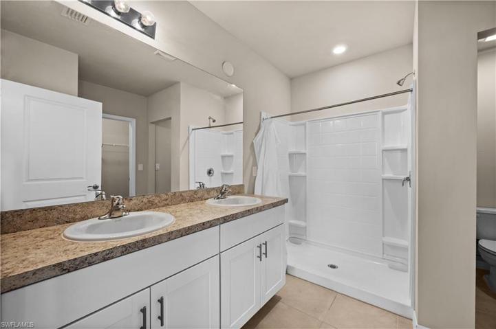 8809  Swell Brooks  CT, North Fort Myers, FL 33917