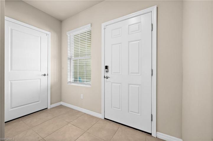 8809  Swell Brooks  CT, North Fort Myers, FL 33917