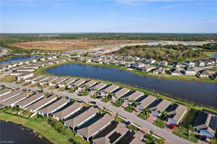 8809  Swell Brooks  CT, North Fort Myers, FL 33917