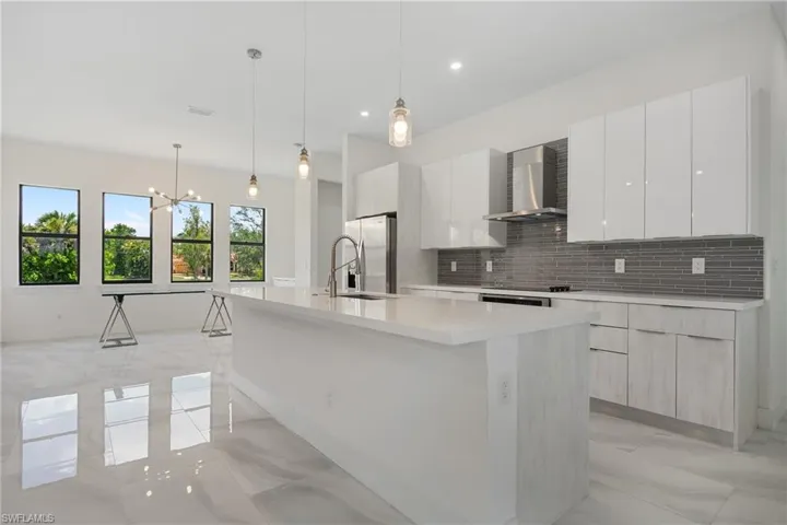 17200  Mint  LN, Punta Gorda, FL 33955
