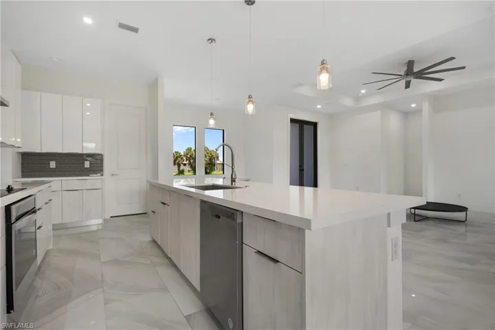 17200  Mint  LN, Punta Gorda, FL 33955