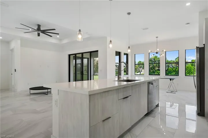 17200  Mint  LN, Punta Gorda, FL 33955
