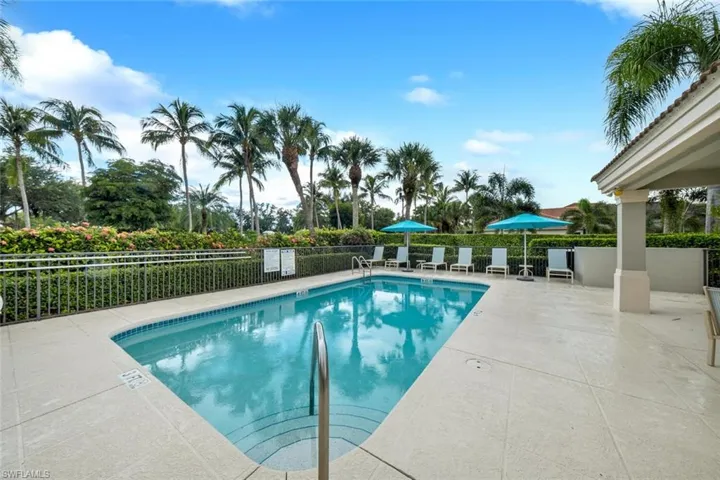 Troon Lakes Pool