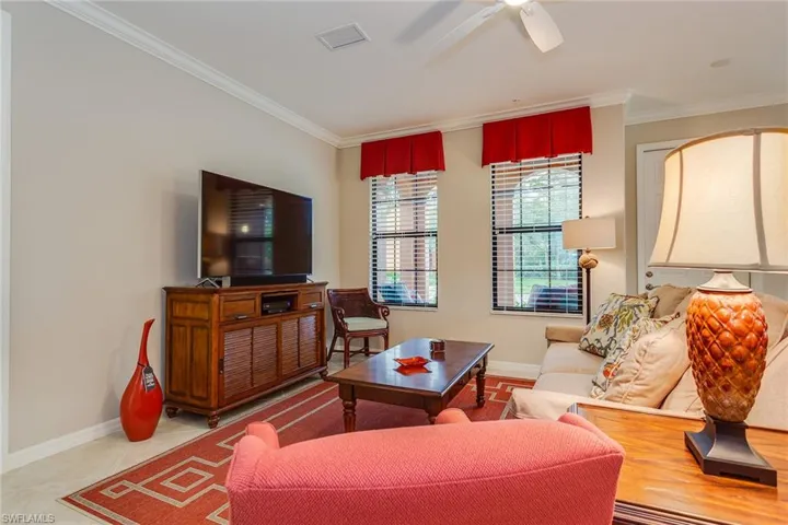 9082 Capistrano St N 48-5, Naples, Florida 34113