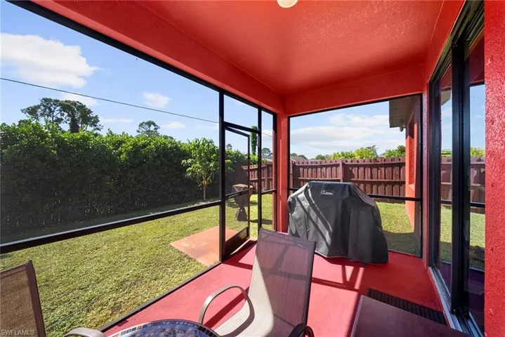 9084 Bryant Rd, Fort Myers, Florida 33967
