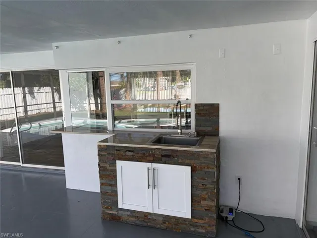 4240 Palm Tree Blvd, Cape Coral, Florida 33904