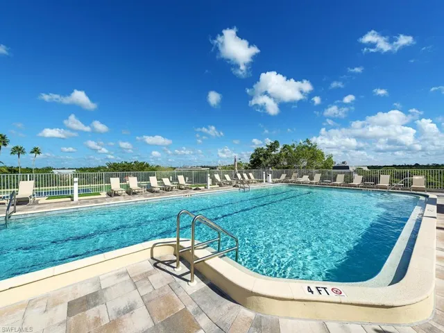 410  Bayfront  PL, Naples, FL 34102