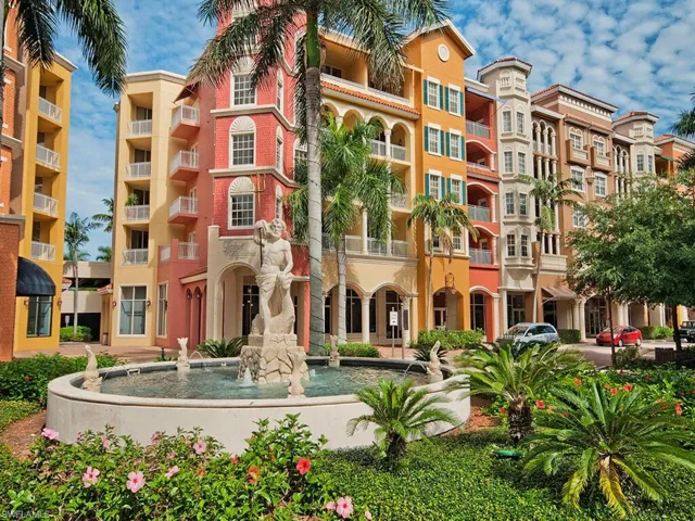 410  Bayfront  PL, Naples, FL 34102
