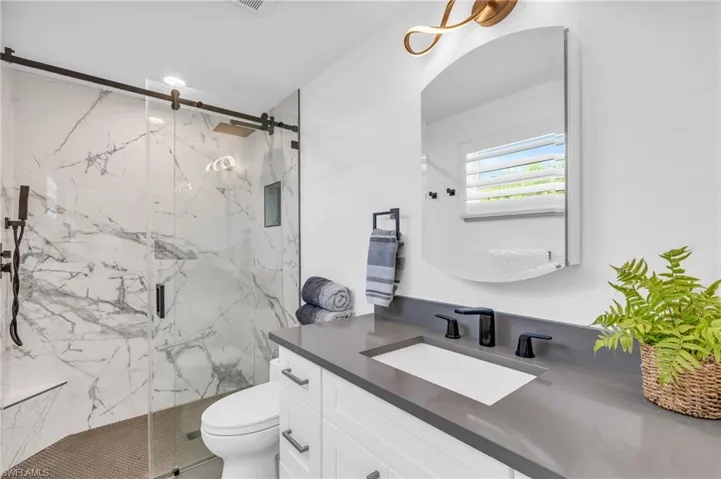 Bathroom with custom vanity - VIRTUALLY ENHANCED