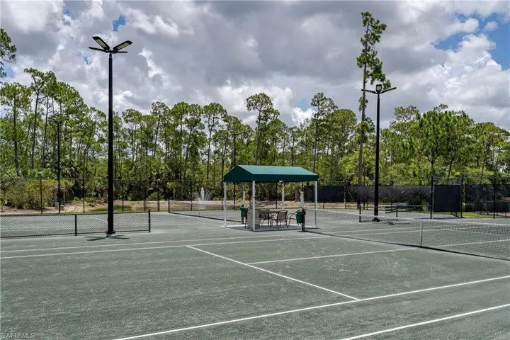 6495 Waverly Green Way, Naples, Florida 34110