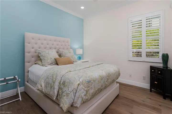 6495 Waverly Green Way, Naples, Florida 34110