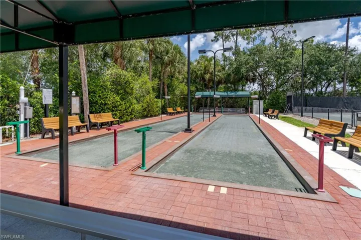 6495 Waverly Green Way, Naples, Florida 34110