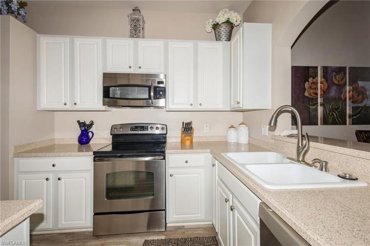 14110 Winchester CT # 1302, NAPLES FL 34114
