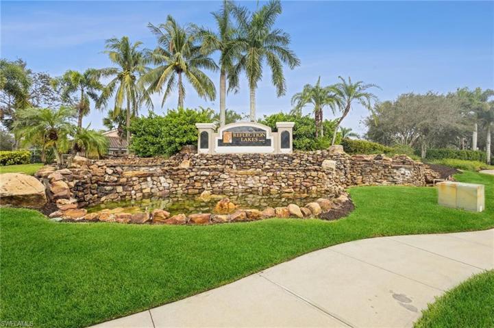 14110 Winchester CT # 1302, NAPLES FL 34114