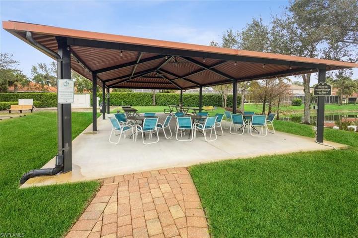 14110 Winchester CT # 1302, NAPLES FL 34114