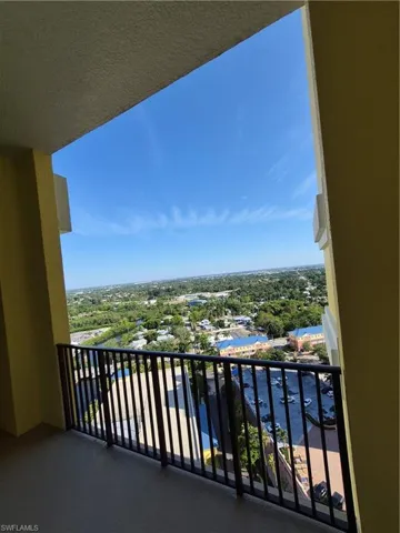 2797 First St 2002, Fort Myers, Florida 33916