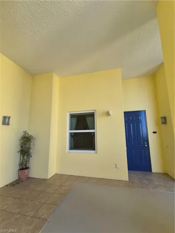 2797 First St 2002, Fort Myers, Florida 33916