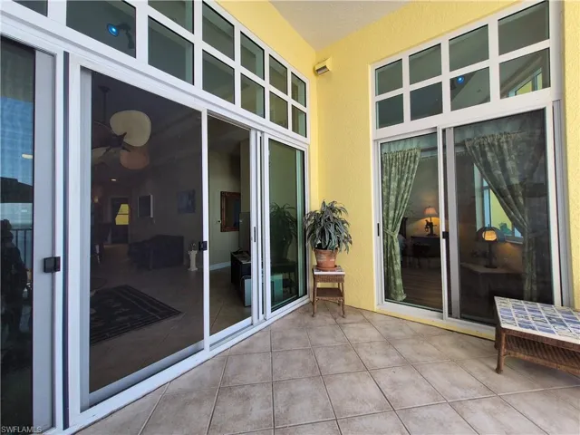 2797 First St 2002, Fort Myers, Florida 33916