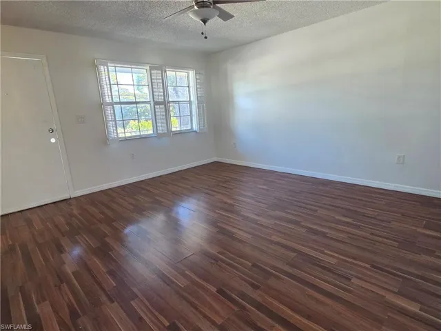 3325  Airport N RD, Naples, FL 34105