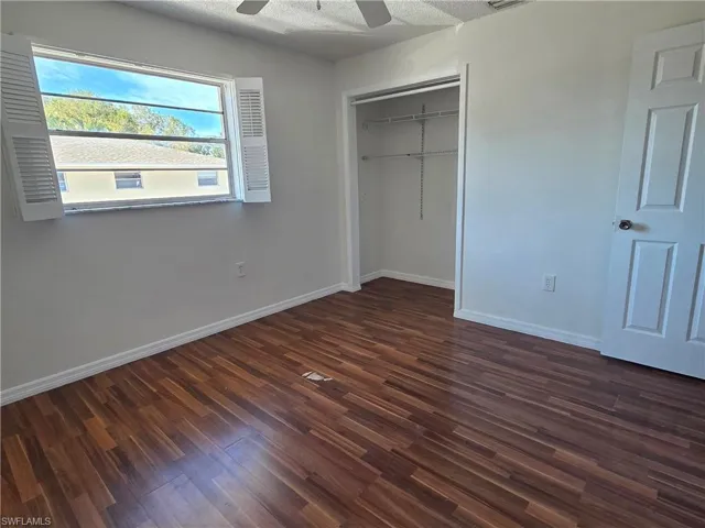 3325  Airport N RD, Naples, FL 34105