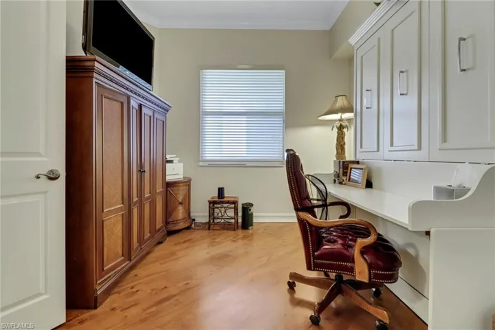 400 Flagship Dr 1206 Penthouse, Naples, Florida 34108