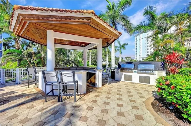 400 Flagship Dr 1206 Penthouse, Naples, Florida 34108