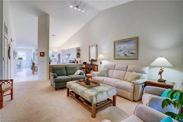 509 Robin Hood Cir 202, Naples, Florida 34104