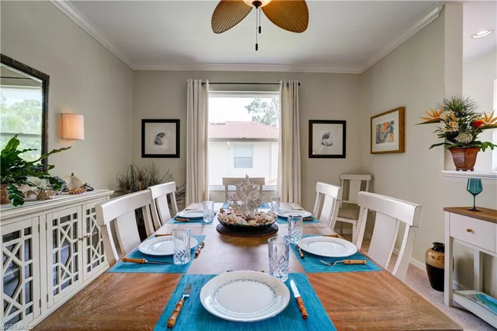 509 Robin Hood Cir 202, Naples, Florida 34104
