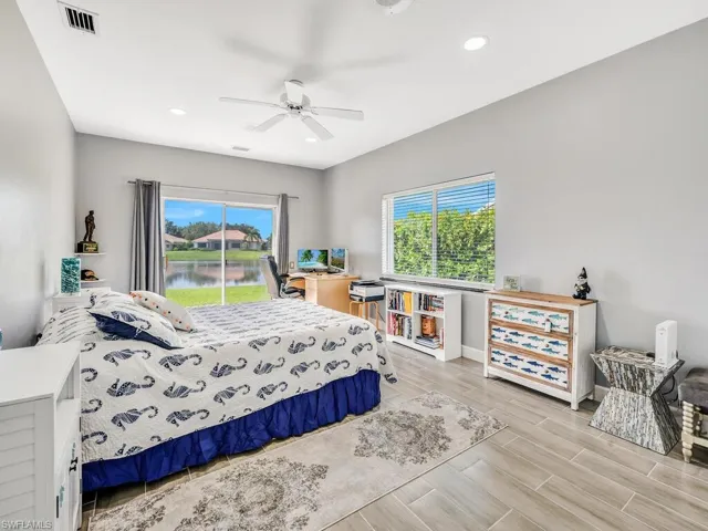 Guest bedroom 1