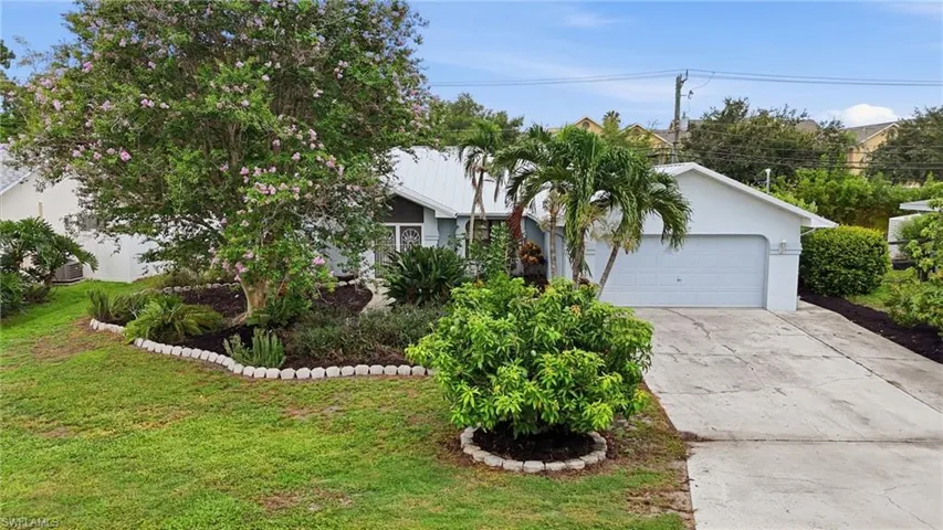 2200 Jasper Ave, Fort Myers, Florida 33907