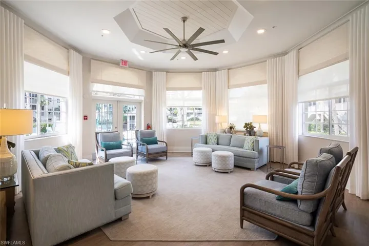 7638 Pebble Creek Cir 204, Naples, Florida 34108