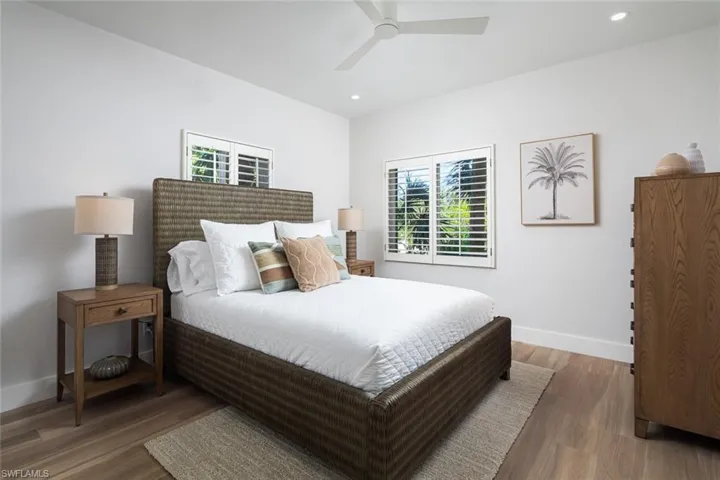 7638 Pebble Creek Cir 204, Naples, Florida 34108