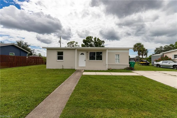 21043  Bersell  AVE, Port Charlotte, FL 33952
