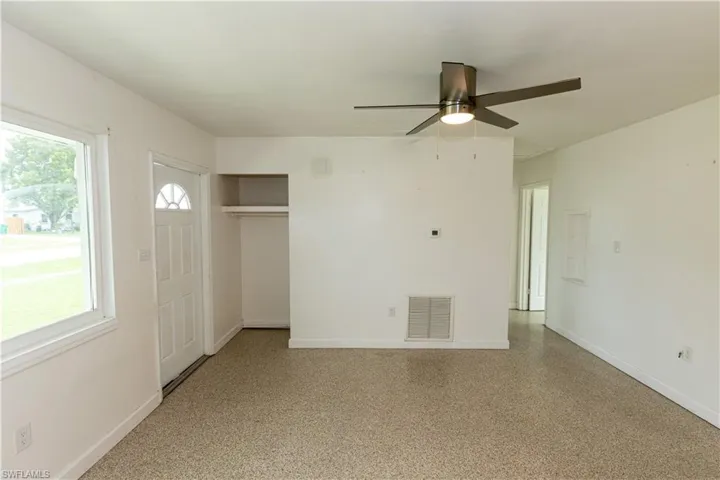 21043  Bersell  AVE, Port Charlotte, FL 33952