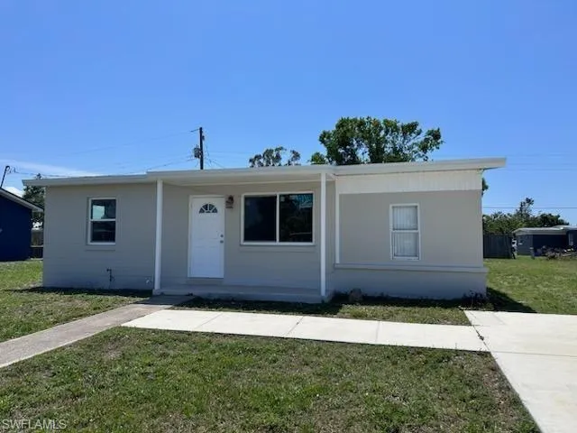 21043  Bersell  AVE, Port Charlotte, FL 33952