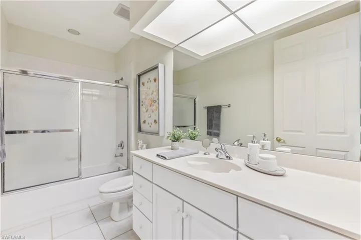 Ensuite Guest Bath