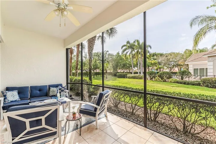 Oversized lanai - pool & clubhouse in background