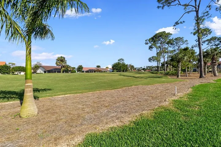 4540  Andover  WAY, Naples, FL 34112