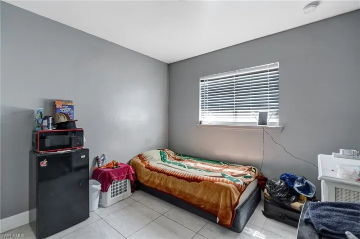 4520 Douglas Ln, Lehigh Acres, Florida 33973