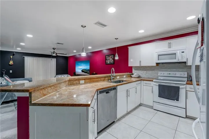 4520 Douglas Ln, Lehigh Acres, Florida 33973