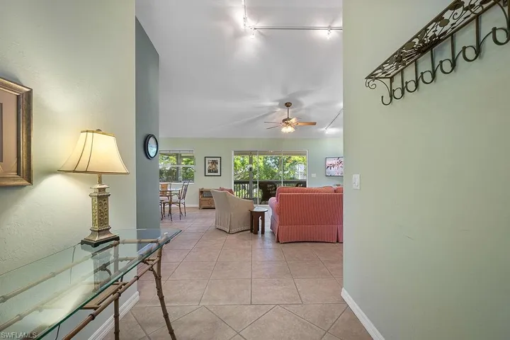 Entry way