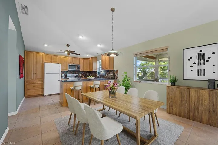 Dining room virtually staged